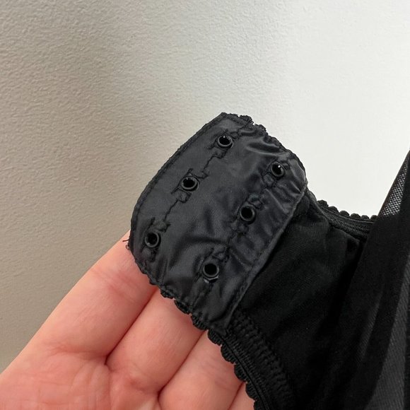 Victorias Secret Teddy 36B Black Lace Bodysuit Sheer Cheeky Underwire Sexy New - Picture 9 of 12